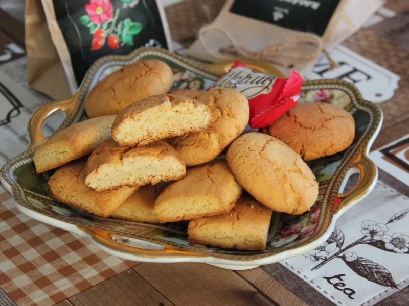 Фото готового блюда: Печенье из кукурузной муки с мёдом «Трещинки»