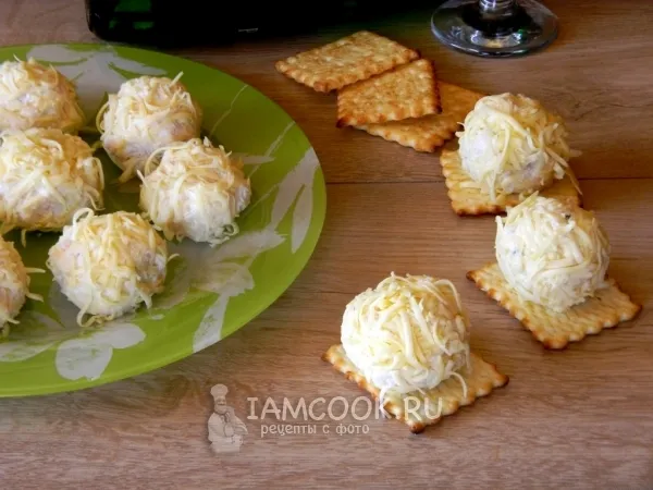 Фото готового блюда: Сырные шарики с ананасом