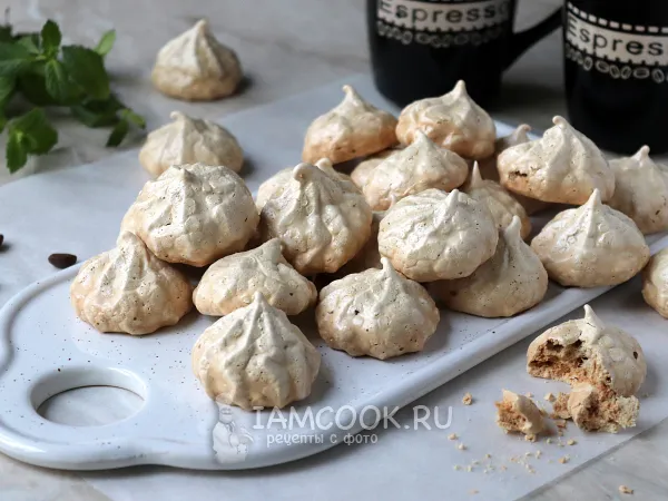 Фото готового блюда: Кофейное безе (меренга)