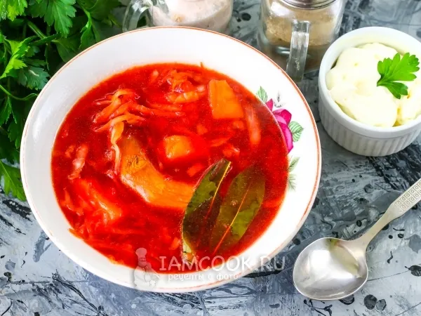 Фото готового блюда: Борщ с уткой