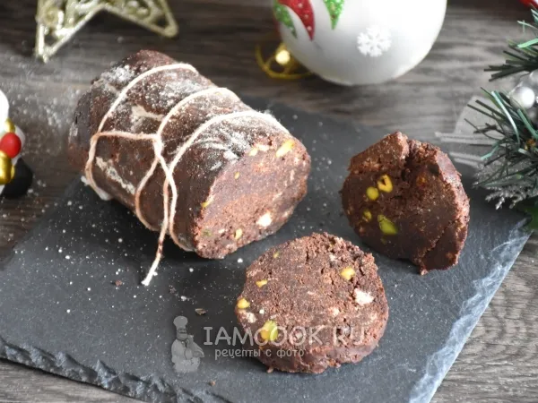 Фото блюда: Шоколадная колбаса с фисташками