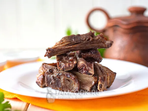 Фото готового блюда: Бараньи ребрышки на сковороде-гриль