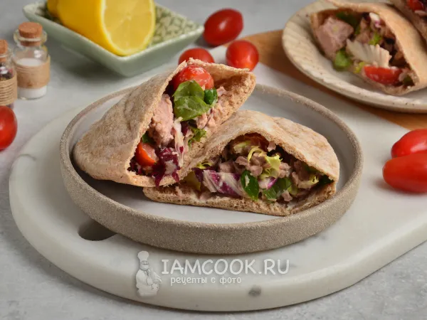 Фото блюда: Пита с тунцом