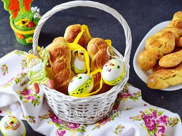 Фото готового блюда: Кулуракья (греческое пасхальное печенье)