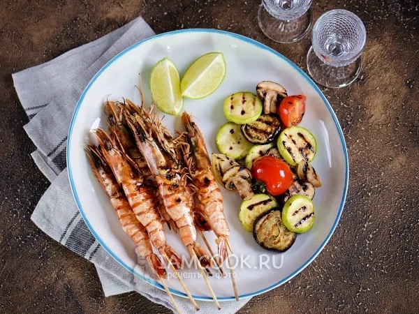 Фото блюда: Тигровые креветки-гриль с овощами
