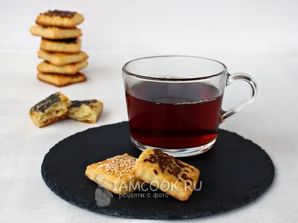 Фото готового блюда: Несладкое творожное печенье