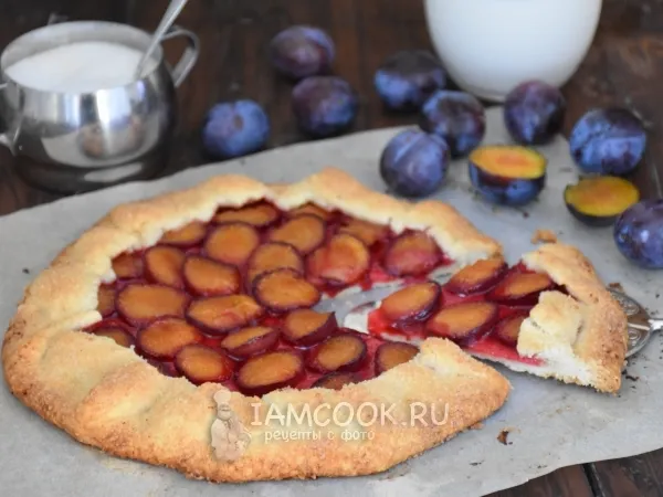 Фото готового блюда: Галета со сливами