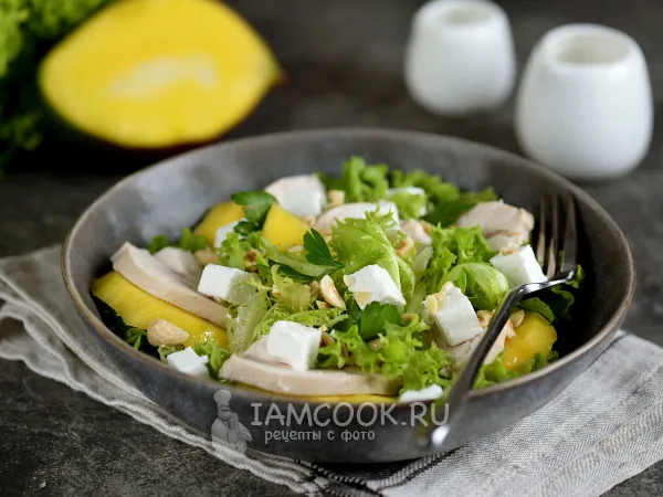 Фото блюда: Салат с манго и курицей