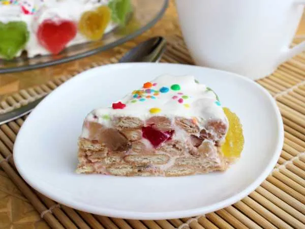 Фото готового блюда: Торт из крекера без выпечки