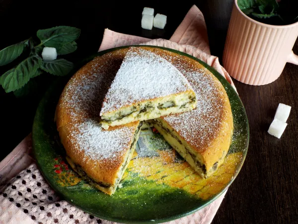 Фото блюда: Пирог с щавелем в мультиварке