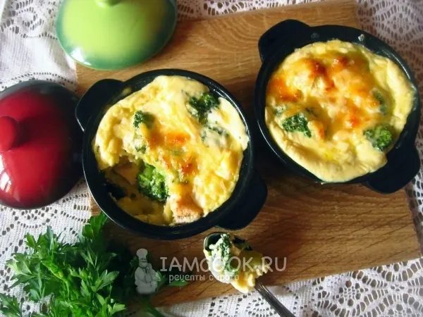 Фото готового блюда: Брокколи запеченная с курицей