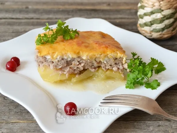 Фото блюда: Мясо по-французски с картофелем и фаршем