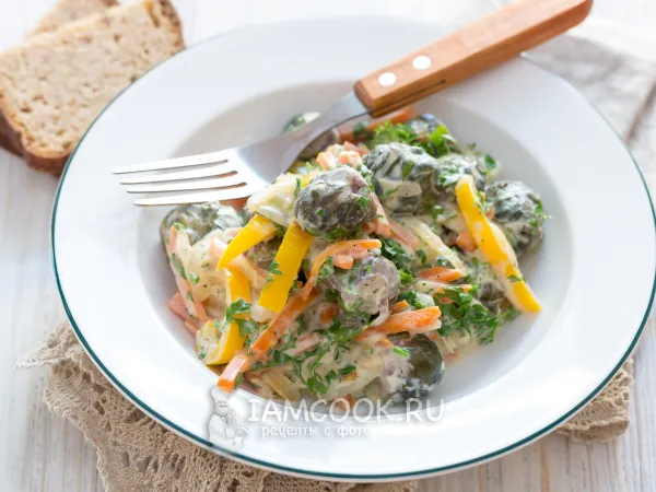 Фото готового блюда: Брюссельская капуста в сметане