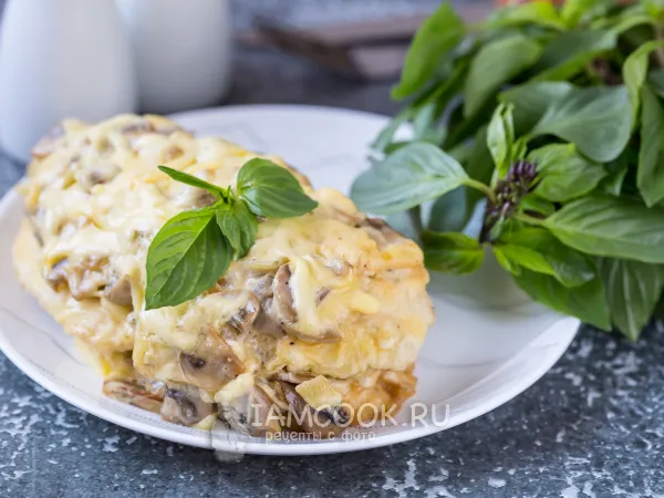 Фото блюда: Куриные отбивные с грибами и сыром