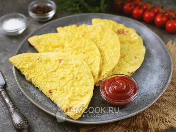 Фото готового блюда: Чебуреки из лаваша в духовке