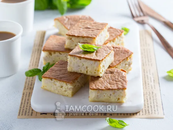 Фото готового блюда: Заливной пирог с фаршем в мультиварке