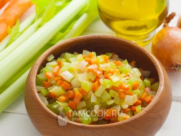 Фото готового блюда: Мирпуа (приправа)