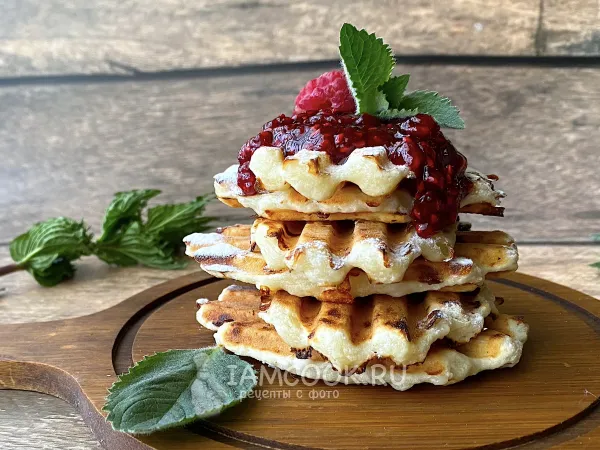 Фото готового блюда: Творожные вафли на гриле (электрогриле)