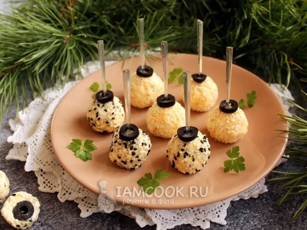 Фото готового блюда: Закуска «Рафаэлло» с кунжутом