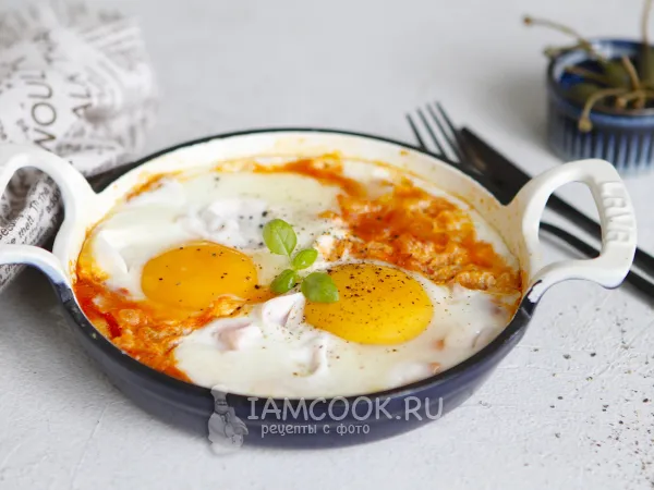 Фото блюда: Яичница с картошкой и помидорами