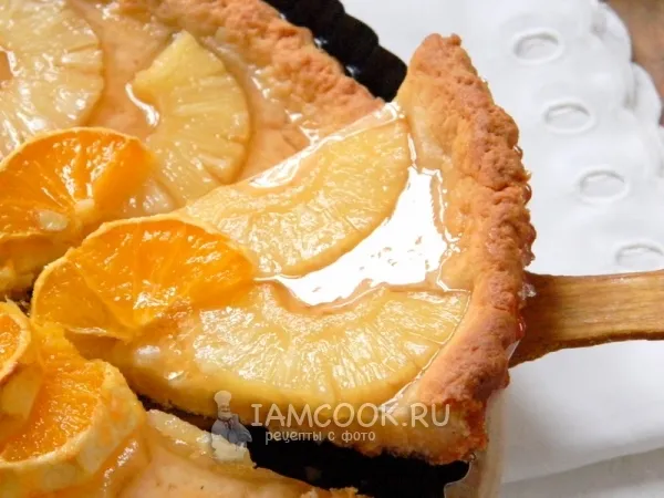 Фото готового блюда: Творожный пирог с фруктами