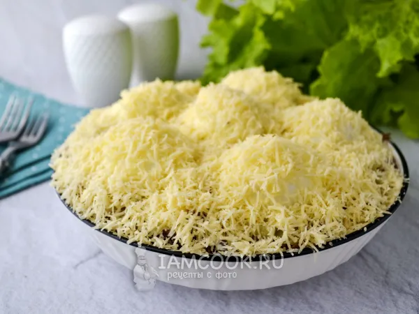 Фото блюда: Салат «Сугробы» с говядиной