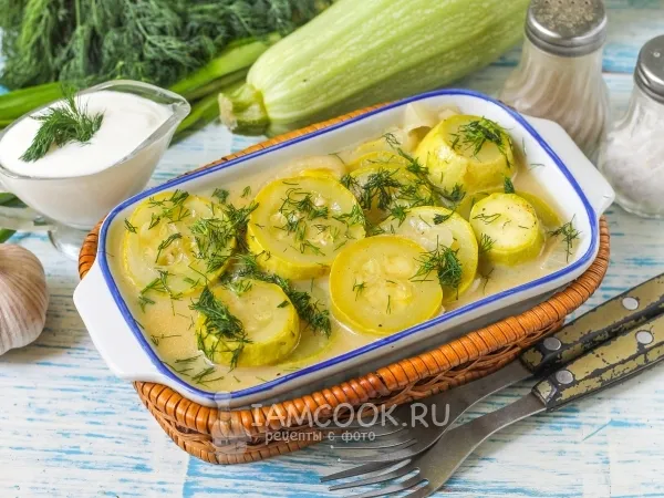 Фото блюда: Тушеные кабачки с майонезом