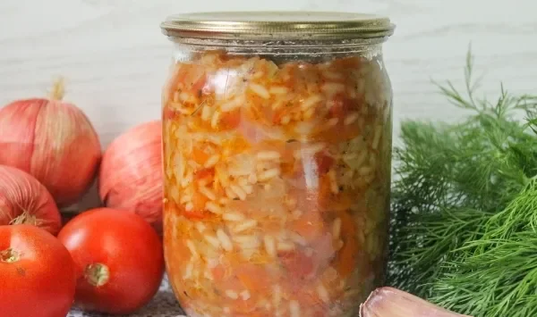 Фото блюда: Салат с рисом и овощами на зиму
