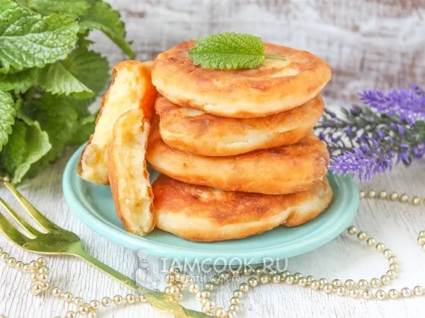 Фото готового блюда: Сырники классические