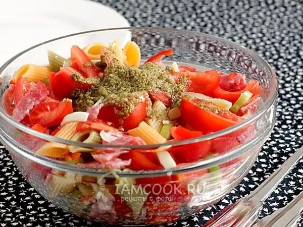 Фото готового блюда: Итальянский салат с макаронами