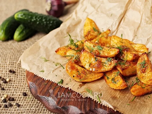 Фото готового блюда: Картофель с хрустящей корочкой в духовке