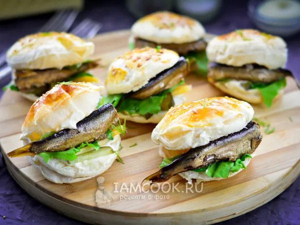 Фото блюда: Закуска «Ракушки» из слоеного теста с начинкой