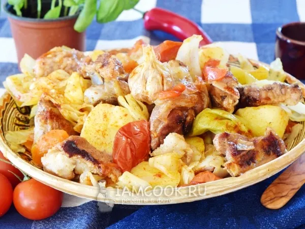 Фото готового блюда: Басма по-узбекски из баранины (в казане)