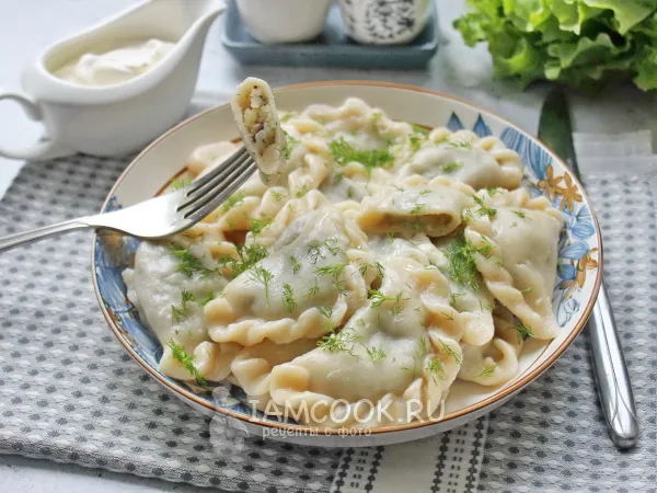 Фото блюда: Вареники с картошкой и шампиньонами