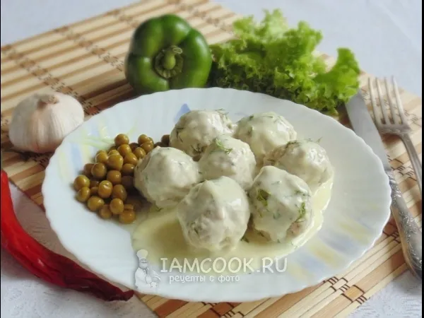 Фото готового блюда: Тефтели в сырном соусе