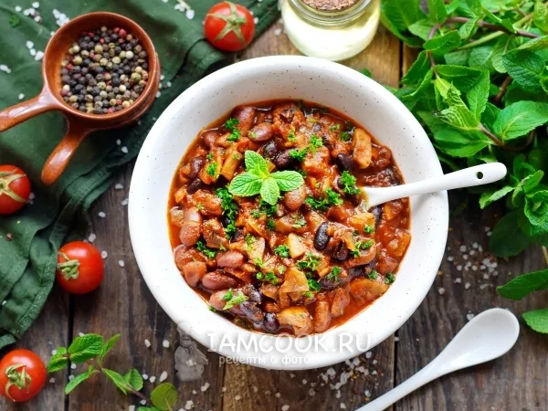 Фото блюда: Фасоль с шампиньонами в томате