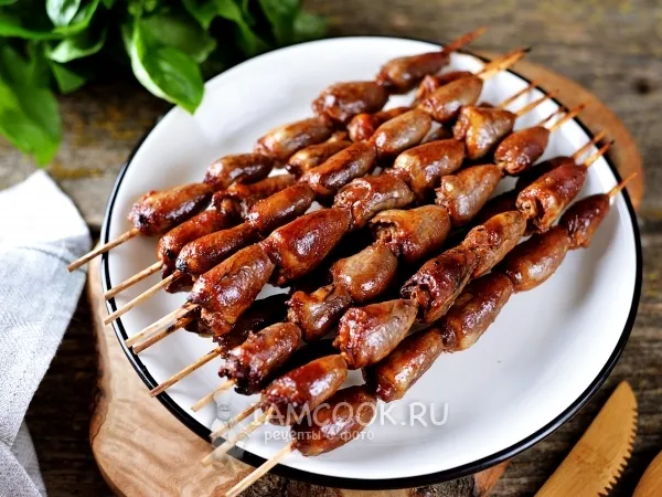 Фото блюда: Шашлык из куриных сердечек в томатно-медовом соусе (в духовке)