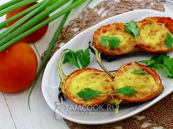 Фото блюда: Баклажаны в духовке с помидорами и сыром
