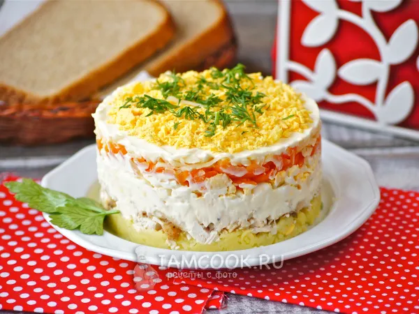 Фото готового блюда: Салат «Мимоза» с курицей