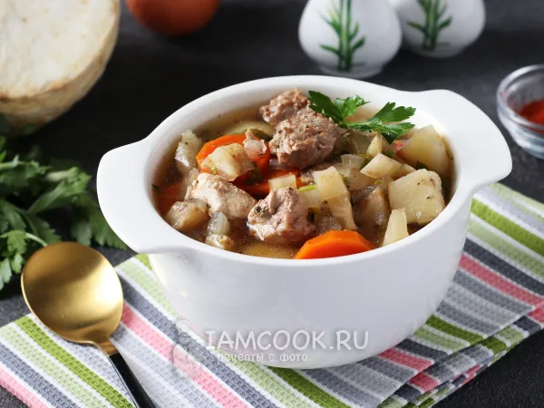 Фото готового блюда: Пихельштайнер (немецкий густой суп)