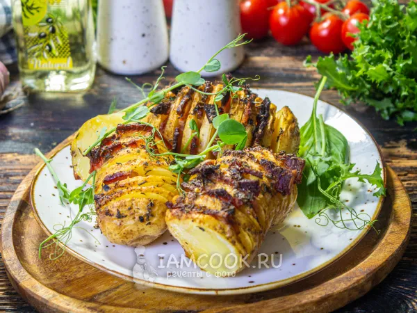 Фото готового блюда: Картошка с беконом в аэрогриле