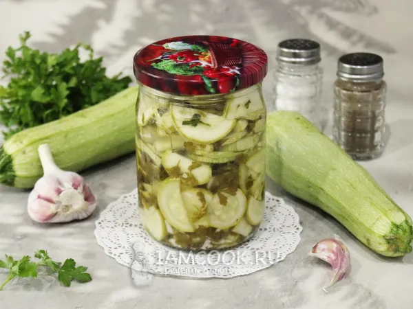 Фото блюда: Салат из кабачков с петрушкой на зиму