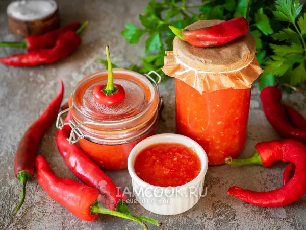 Фото блюда: Сладкий соус чили на зиму в домашних условиях