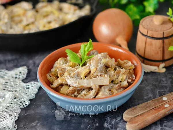 Фото блюда: Жареные грузди со сметаной