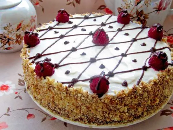 Фото блюда: Торт «Малинка в сметане»