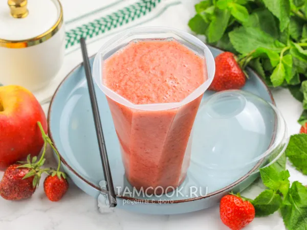 Фото блюда: Смузи из банана, яблока и клубники