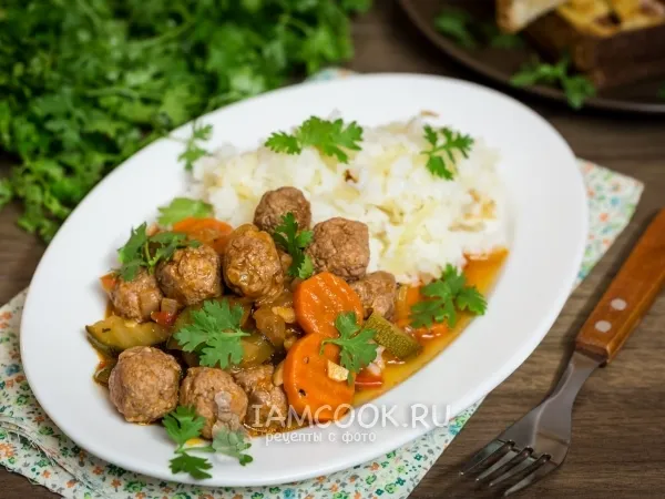 Фото блюда: Овощное рагу с фрикадельками