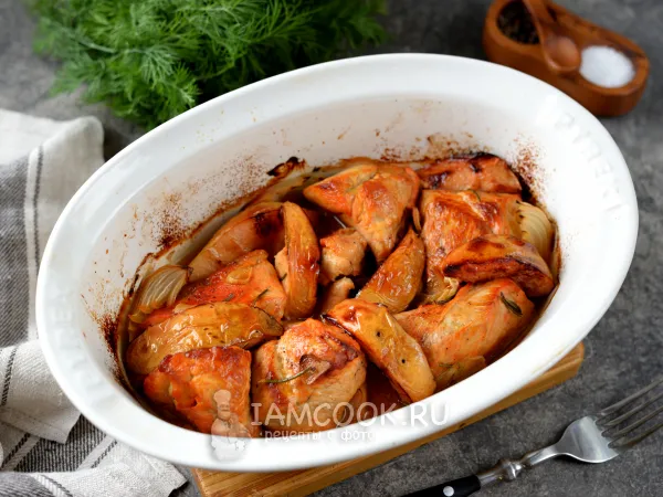 Фото готового блюда: Индейка с айвой в духовке