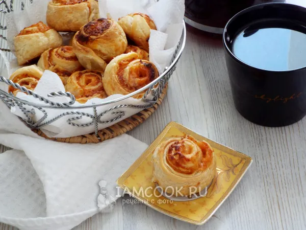 Фото блюда: Булочки с беконом и сыром