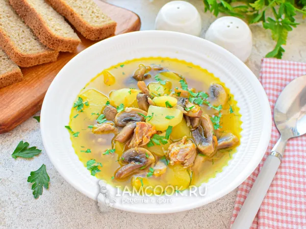 Фото блюда: Грибной суп с тушенкой